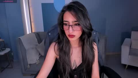 Larisa Smirnov online show from 09-30-25, 04:17