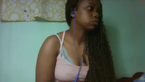 larissa645771 online show from 09-12-25, 04:56