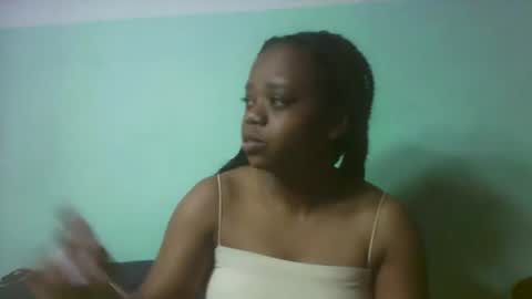 larissa645771 online show from 09-17-25, 11:23