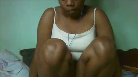 larissa645771 online show from 09-30-25, 07:19