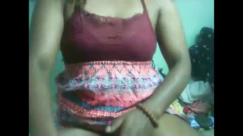 larissa645771 online show from 11-18-25, 07:29