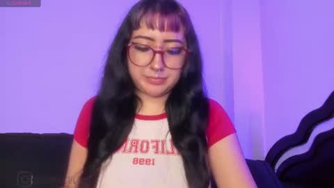 Snapshot of larissa___ chatting on 08-01-26, 10:30 Lari online show from 08-01-26, 10:30