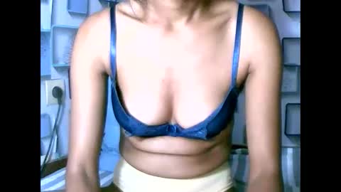 Malala online show from 12-20-25, 07:04