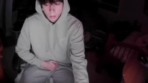 Snapshot of larrymcberran2 chatting on 11-16-25, 07:03 larrymcberran2 online show from 11-16-25, 07:03