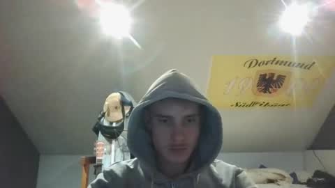 Marco online show from 12-18-25, 04:46