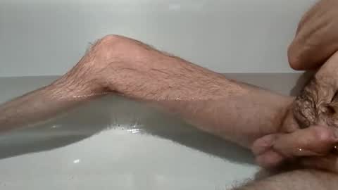 Snapshot of lary0078 chatting on 10-18-25, 07:03 Lary78 online show from 10-18-25, 07:03