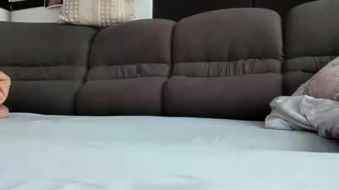 Snapshot of lary0078 chatting on 10-19-25, 11:11 Lary78 online show from 10-19-25, 11:11