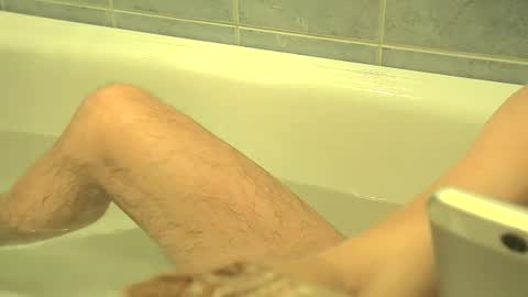 Snapshot of lary0078 chatting on 07-10-26, 12:37 Lary78 online show from 07-10-26, 12:37