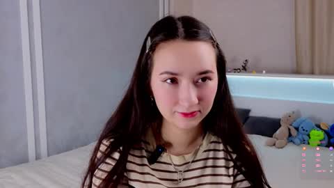 Snapshot of lashonlablue chatting on 12-14-25, 01:33 Eva online show from 12-14-25, 01:33