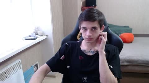 Snapshot of last_kenny chatting on 12-12-24, 12:44 Kenny online show from 12-12-24, 12:44