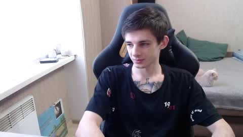 Snapshot of last_kenny chatting on 12-14-24, 12:23 Kenny online show from 12-14-24, 12:23