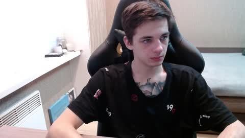 Snapshot of last_kenny chatting on 12-31-24, 01:41 Kenny online show from 12-31-24, 01:41