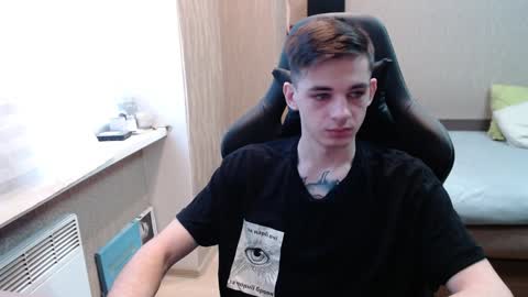 Snapshot of last_kenny chatting on 01-07-25, 01:14 Kenny online show from 01-07-25, 01:14