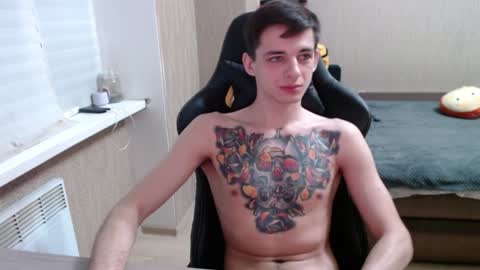 Snapshot of last_kenny chatting on 02-07-25, 03:30 Kenny online show from 02-07-25, 03:30