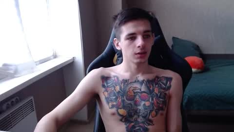 Snapshot of last_kenny chatting on 09-17-25, 12:18 Kenny online show from 09-17-25, 12:18