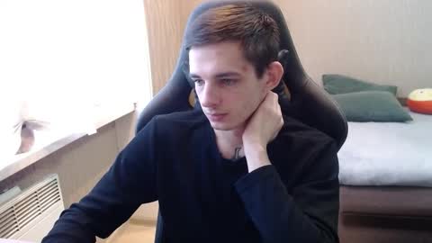 Snapshot of last_kenny chatting on 10-03-25, 12:02 Kenny online show from 10-03-25, 12:02