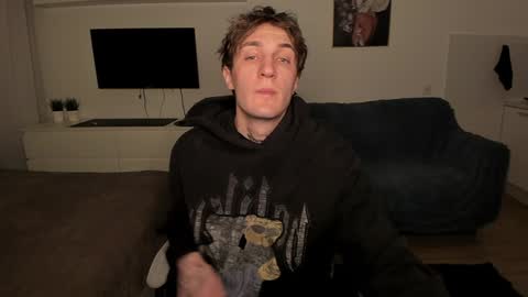 acie online show from 12-31-24, 05:33