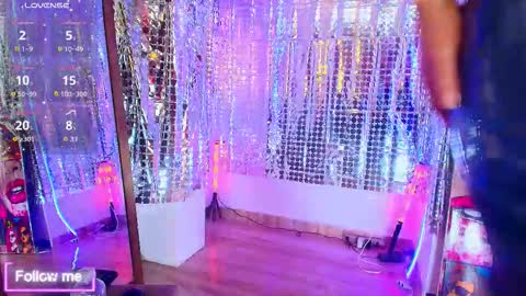 ROSE online show from 11-12-25, 03:23