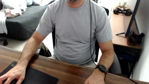 Snapshot of latexdave84 chatting on 08-01-26, 03:11 latexdave84 online show from 08-01-26, 03:11