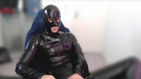 Snapshot of latexfan1984 chatting on 12-16-25, 09:58 Rubber and Latex online show from 12-16-25, 09:58