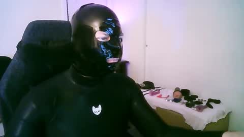 latexminheadroom online show from 03-03-26, 05:57