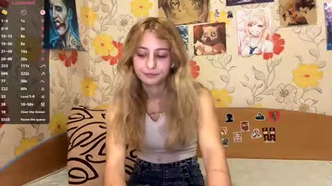 Amelia online show from 11-03-25, 03:46