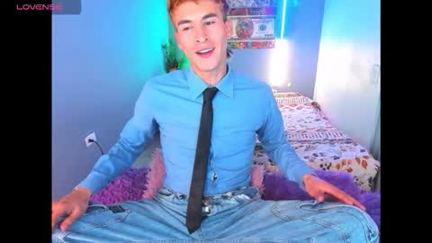 latin_boysxxx_ online show from 03-12-26, 02:50