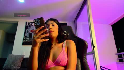 Sara y Andy online show from 11-28-25, 03:09