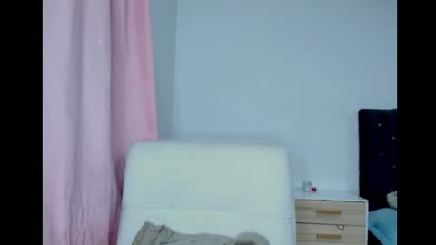 Snapshot of latin_delight_ chatting on 11-30-25, 12:25 latin_delight_ online show from 11-30-25, 12:25