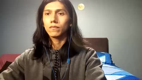 Snapshot of latin_shado chatting on 10-12-25, 08:24 Shado online show from 10-12-25, 08:24