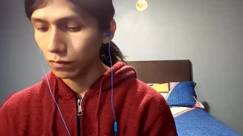 Snapshot of latin_shado chatting on 10-15-25, 08:47 Shado online show from 10-15-25, 08:47