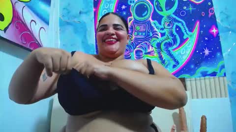 Snapshot of latina_bigboos12 chatting on 10-19-25, 04:57 latina_bigboos12 online show from 10-19-25, 04:57