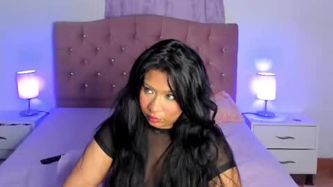 Martina online show from 02-14-25, 06:34