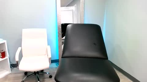 latinasdoubletroble online show from 01-16-26, 06:56