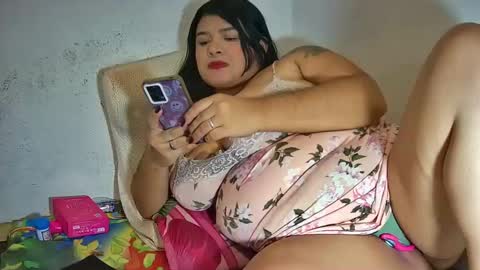latincurvy1992 online show from 09-30-25, 04:17