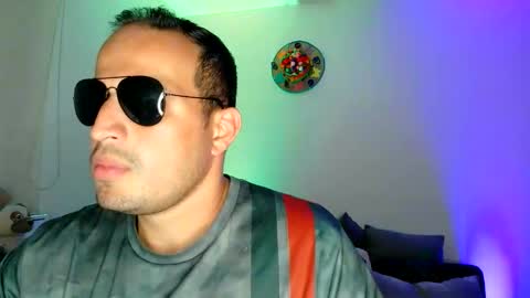 Latingogo online show from 03-22-26, 02:37