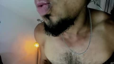 Zeus online show from 12-06-24, 02:57