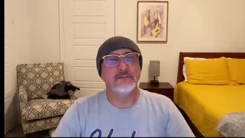 QS - INDEPENDENT MODEL online show from 12-19-25, 03:46