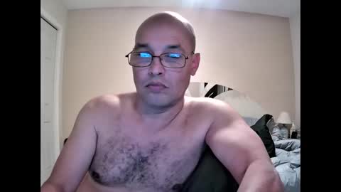 Snapshot of latinoinfla chatting on 12-23-24, 01:08 latinoinfla online show from 12-23-24, 01:08