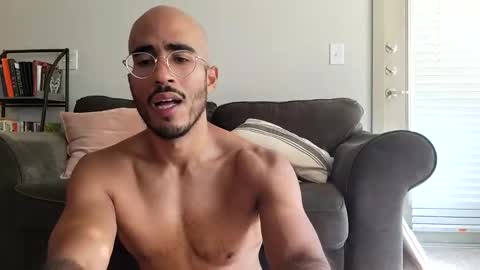 Snapshot of latinomixedbbc chatting on 09-15-25, 02:50 latinomixedbbc online show from 09-15-25, 02:50