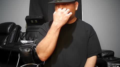 Nico online show from 12-17-24, 06:56