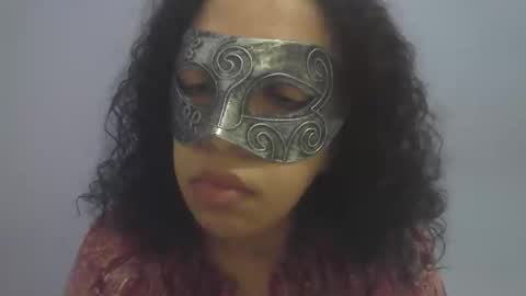 latraviata923581 online show from 11-20-25, 03:12