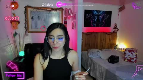 Snapshot of laujgray chatting on 02-15-25, 10:11 laujgray online show from 02-15-25, 10:11