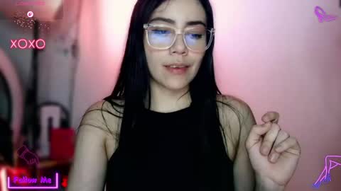 Snapshot of laujgray chatting on 11-23-25, 05:29 laujgray online show from 11-23-25, 05:29