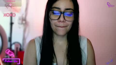 Snapshot of laujgray chatting on 11-26-25, 05:36 laujgray online show from 11-26-25, 05:36