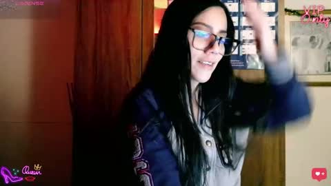 Snapshot of laujgray chatting on 02-14-26, 03:25 laujgray online show from 02-14-26, 03:25