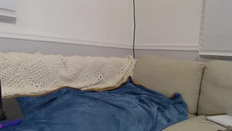 LauLauMa online show from 02-06-25, 12:33