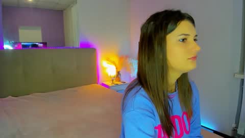 Laura online show from 10-13-25, 05:18