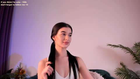 Laura online show from 12-14-24, 09:02