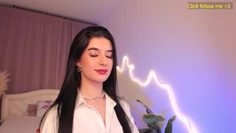 Laura online show from 03-18-26, 08:45